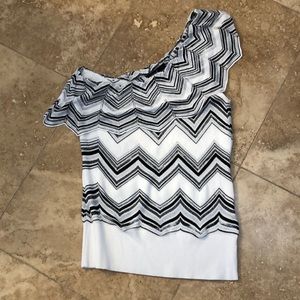 White House black market large off the shoulder never worn